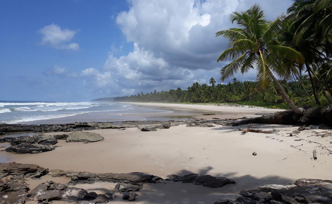 Photo de Praia do Patizeiro avec sable beige de surface