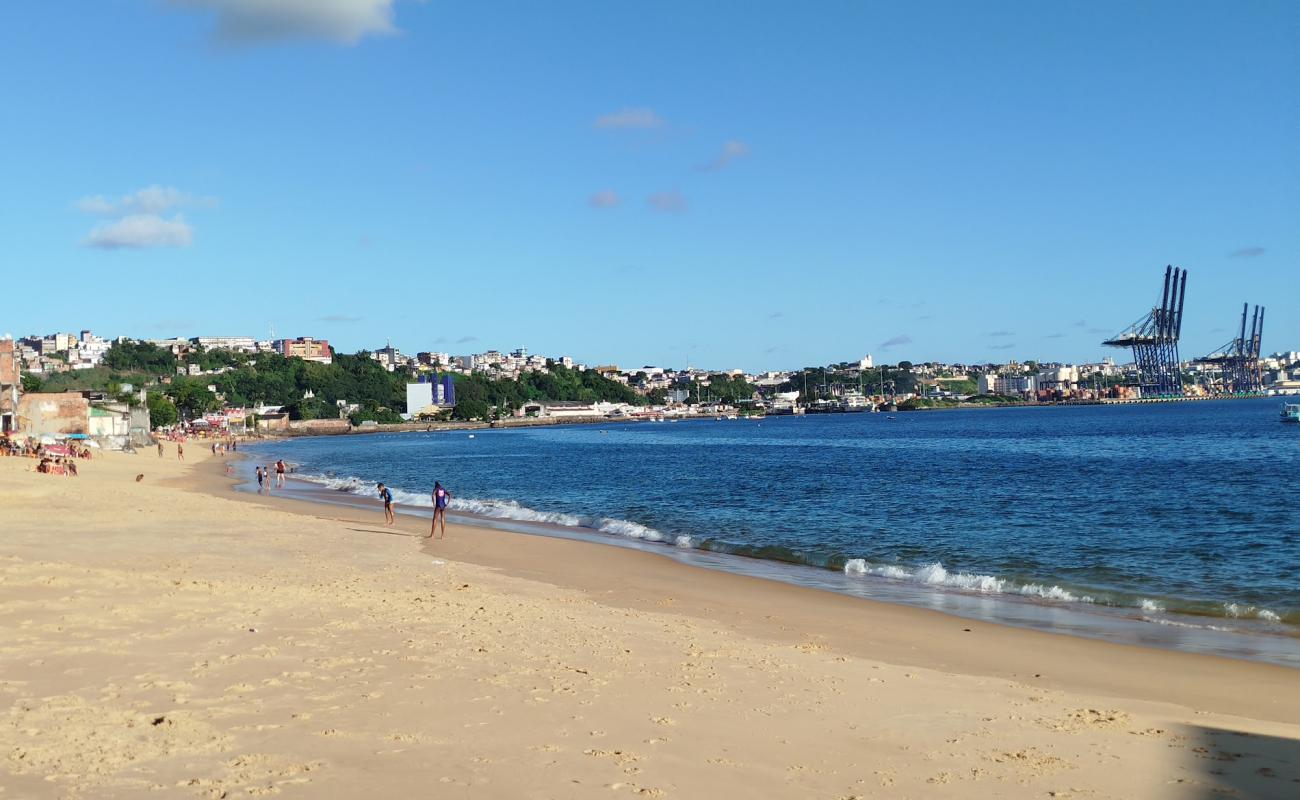Photo de Praia do Cantagalo avec sable beige de surface