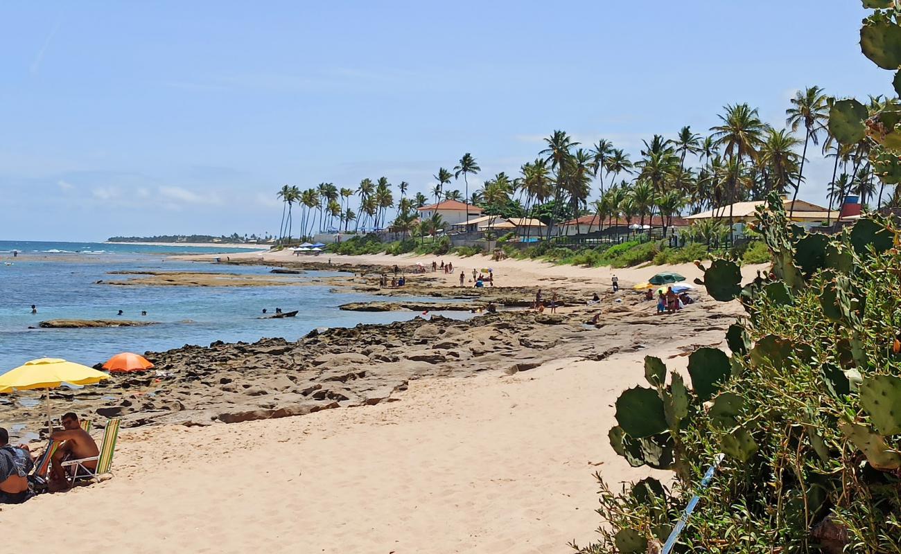 Photo de Pirui Beach avec sable beige de surface