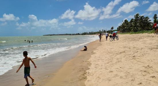 Pontal de Maria Farinha Beach