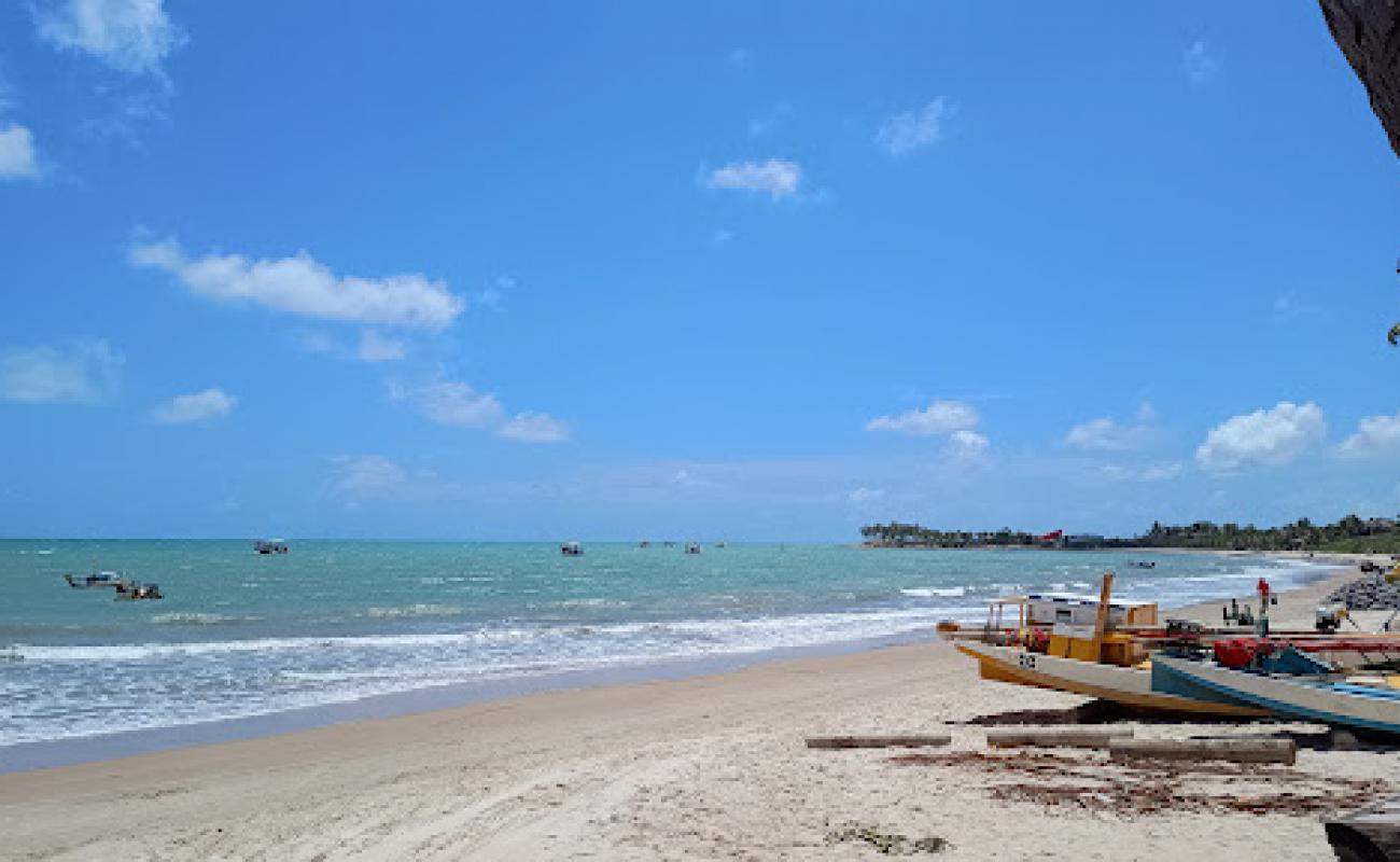 Photo de Praia de Maracajau avec sable beige de surface