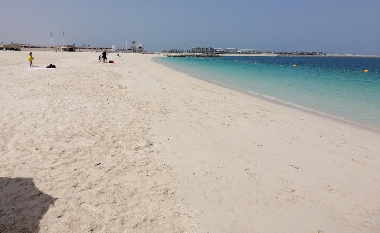 Photo de Mercato beach avec sable beige fin de surface