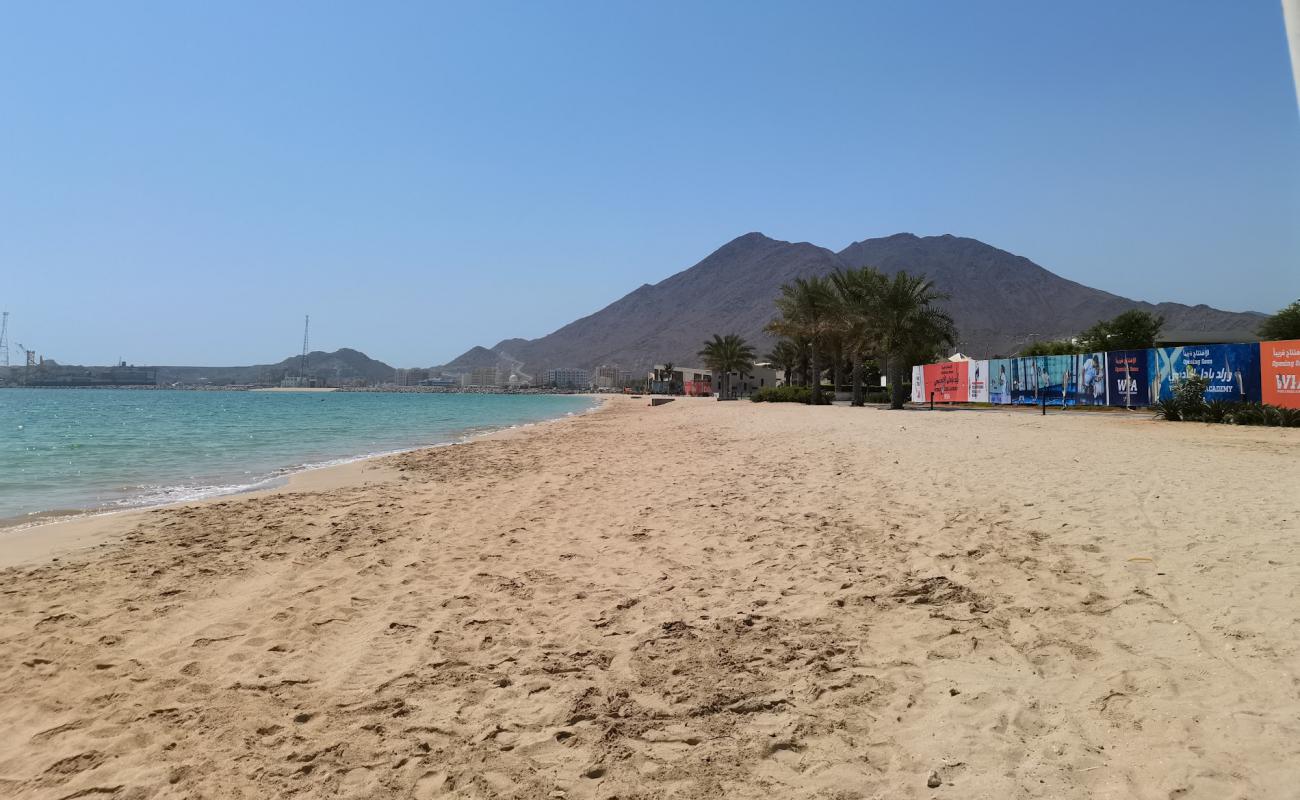Photo de Khor Fakkan Beach II avec sable beige de surface