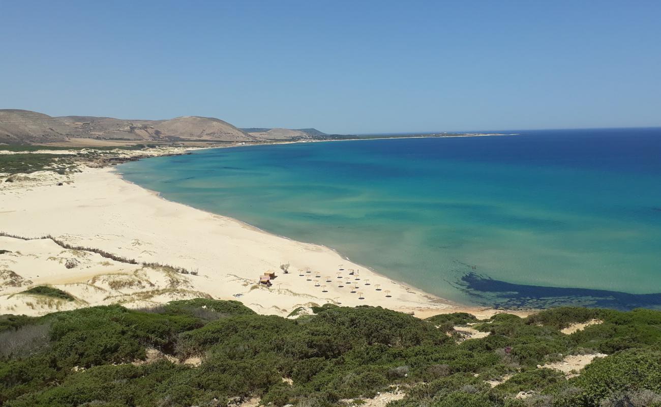 Photo de Plage Ain Damous avec sable lumineux de surface