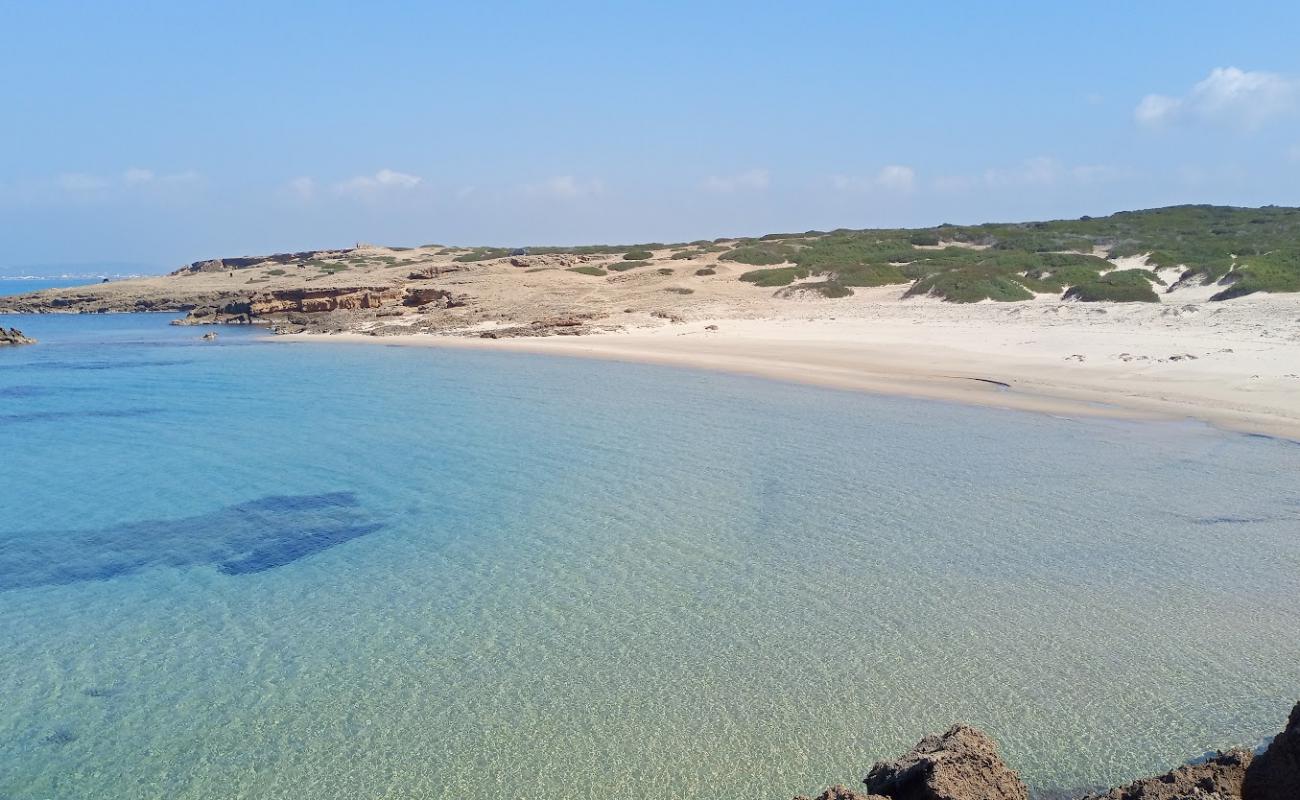 Photo de Plage boukrim II avec sable lumineux de surface