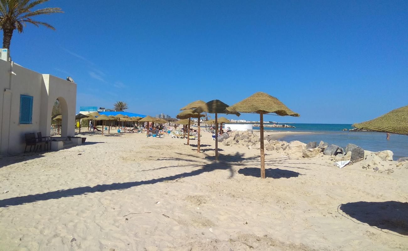 Photo de Plage Beni khiar II avec sable fin et lumineux de surface