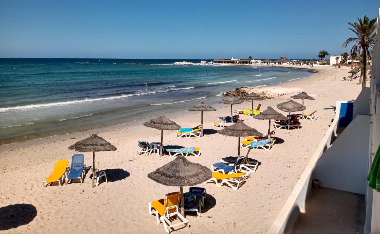 Photo de Sundy beach avec sable blanc de surface