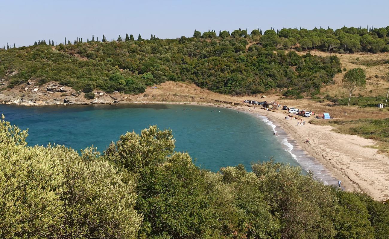 Photo de Kavaklik beach avec sable clair avec caillou de surface