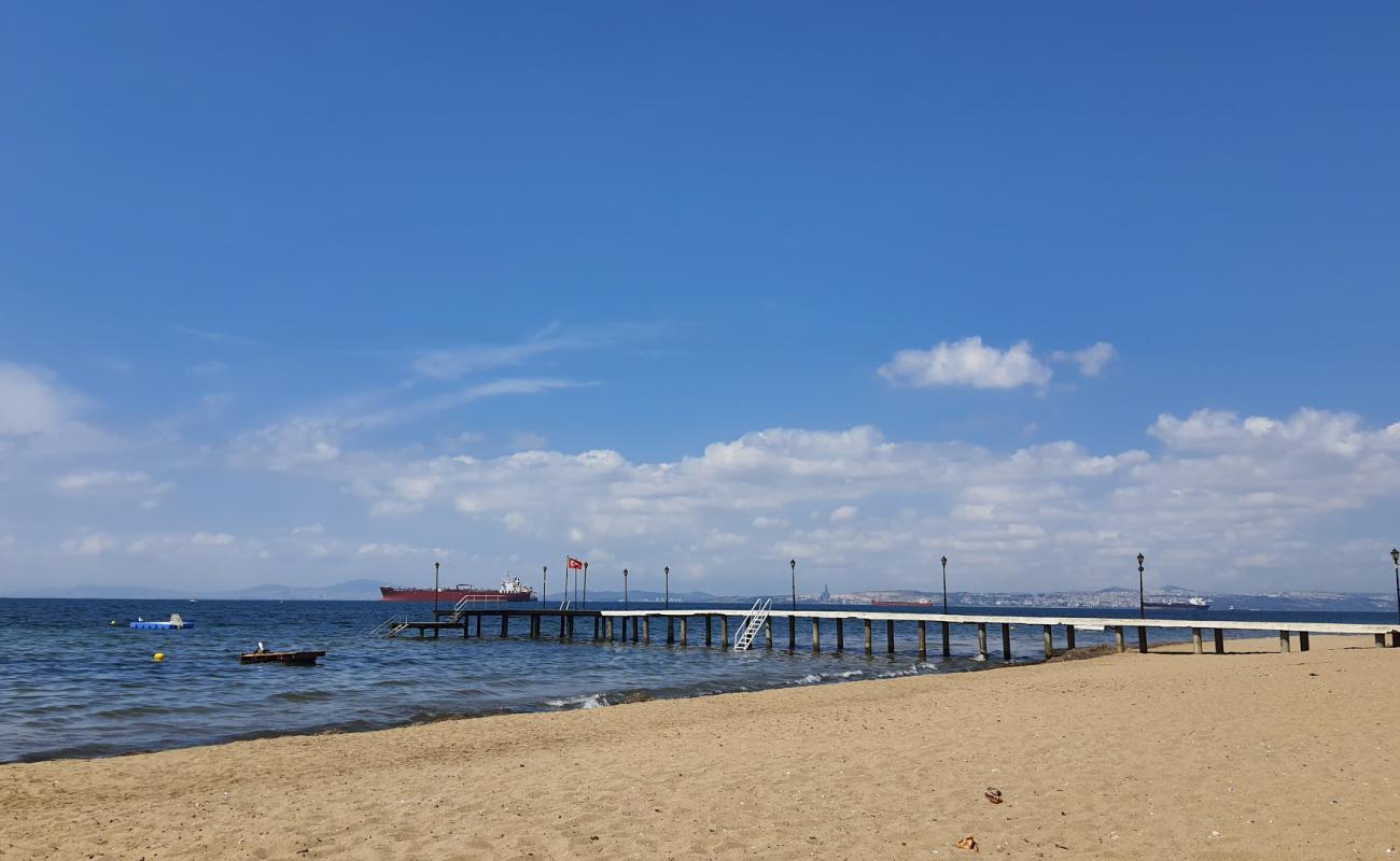 Photo de Aydinkent beach II avec sable brun de surface