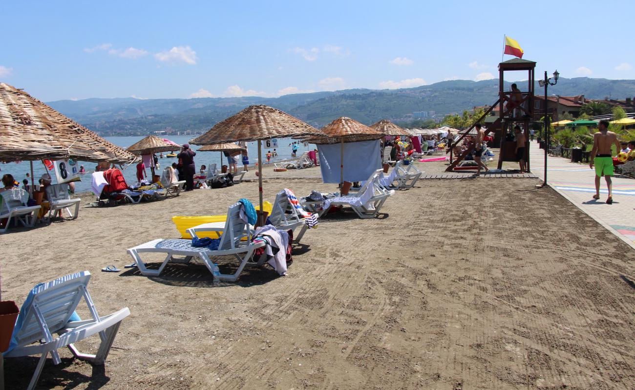 Photo de Kaytazdere beach avec sable noir & galets de surface