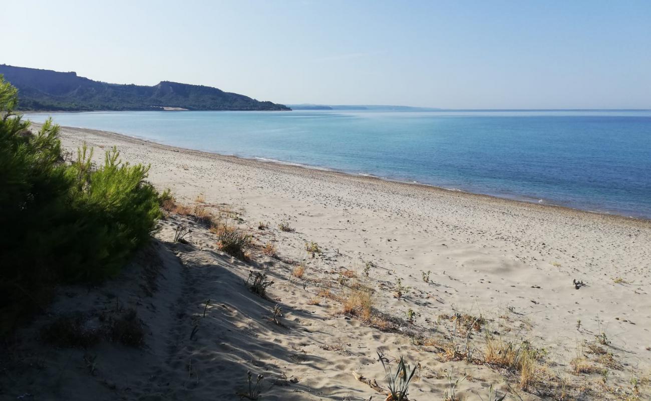 Photo de Anzak Koyu beach avec sable lumineux de surface