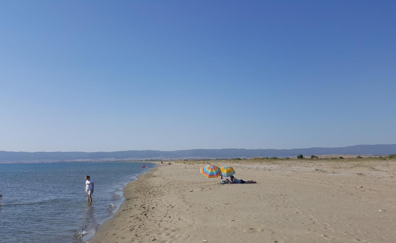 Photo de Bolayir beach III avec sable brun de surface