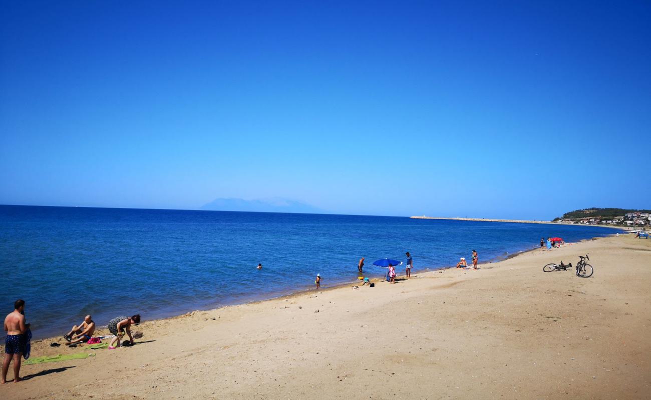 Photo de Gulcavus beach avec sable fin et lumineux de surface