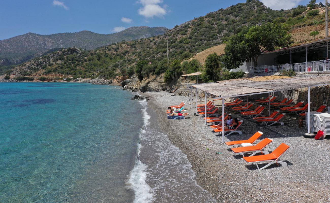 Photo de Mandalya beach avec caillou gris de surface