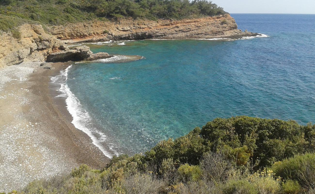 Photo de Hizirsah beach avec sable gris avec caillou de surface