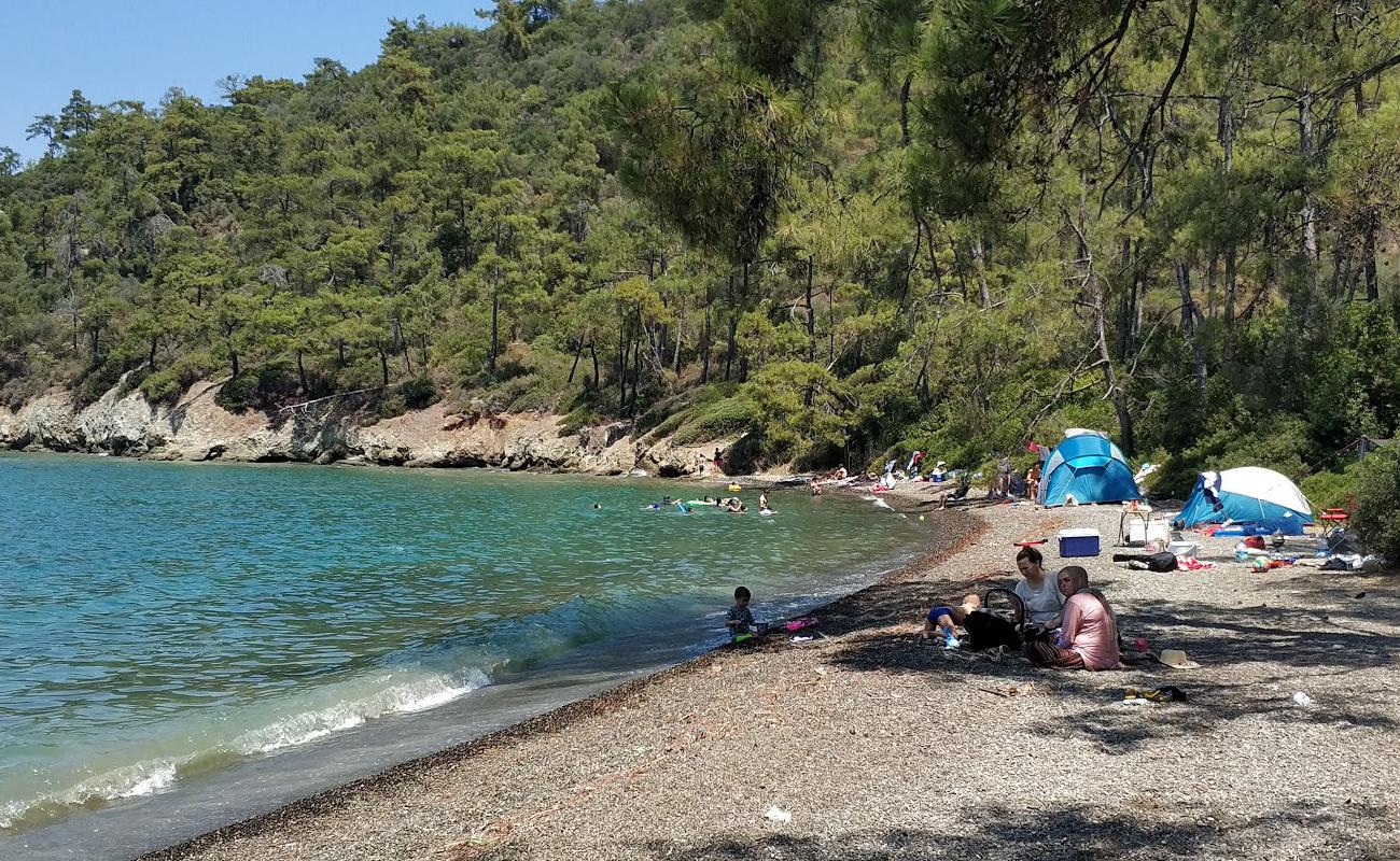 Photo de Karaca beach avec caillou gris de surface