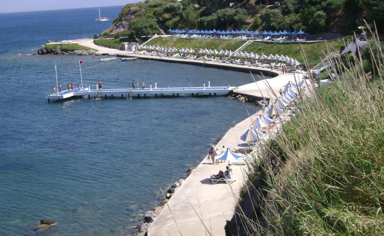 Photo de Akyarlar beach avec béton de surface