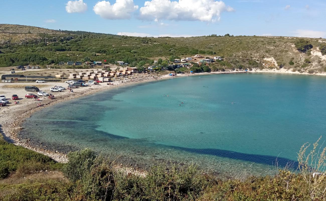 Photo de Demircili Plaj avec sable brillant et rochers de surface