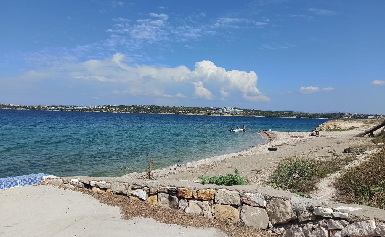 Photo de Dalyan Beach avec galets beige de surface