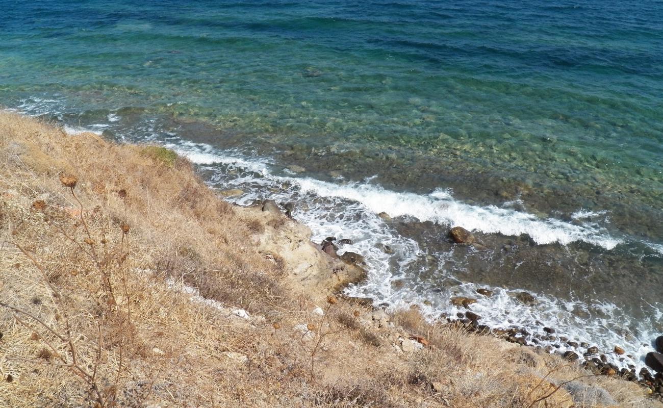 Photo de Fatih Beach avec roches de surface