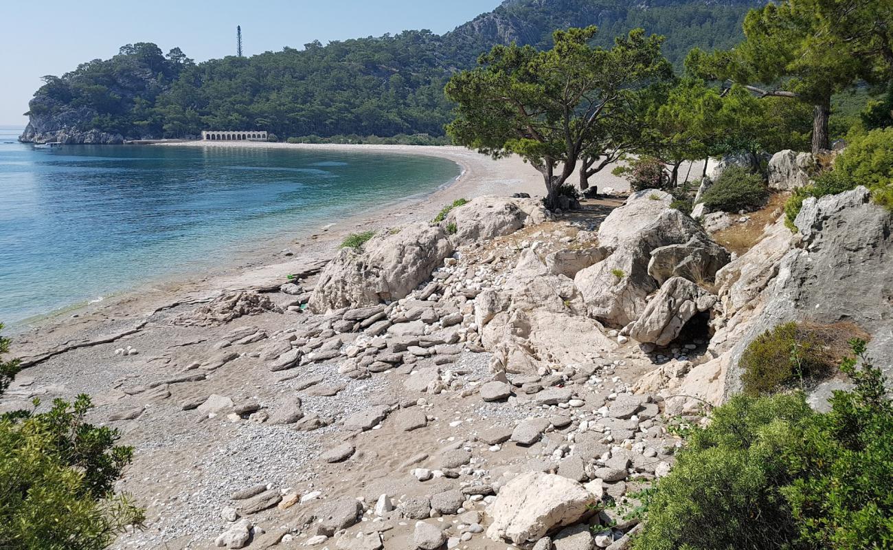 Photo de Büyük Çaltıcak Plaji avec sable beige & galets de surface