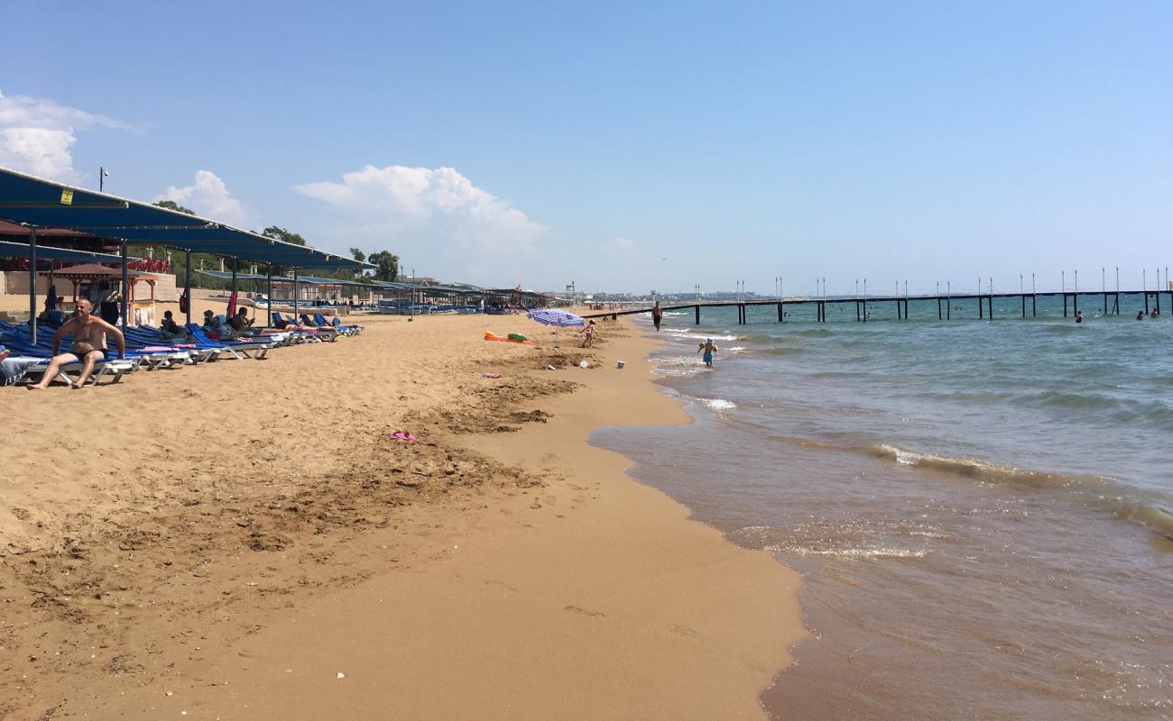 Photo de Side beach II avec sable fin marron de surface