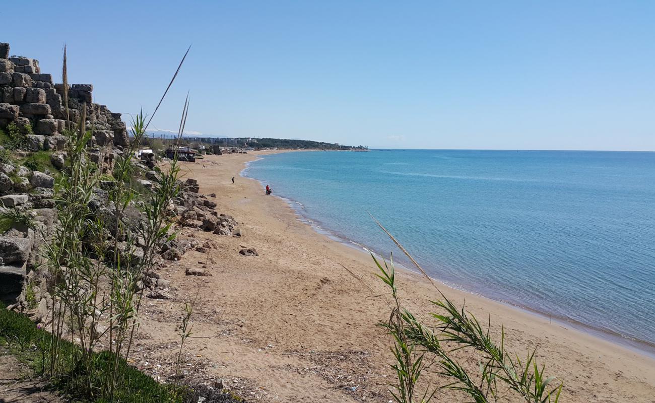 Photo de Side beach III avec sable brun de surface