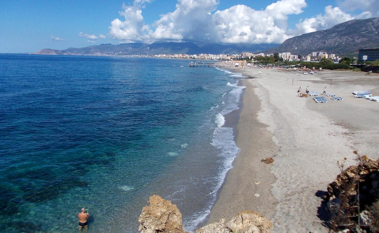 Photo de Kargıcak Plajı avec caillou fin clair de surface