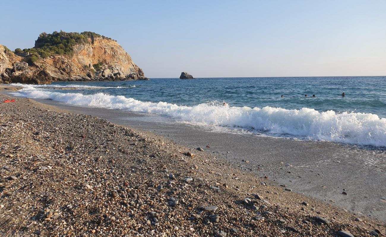 Photo de Imamli beach III avec sable beige & galets de surface