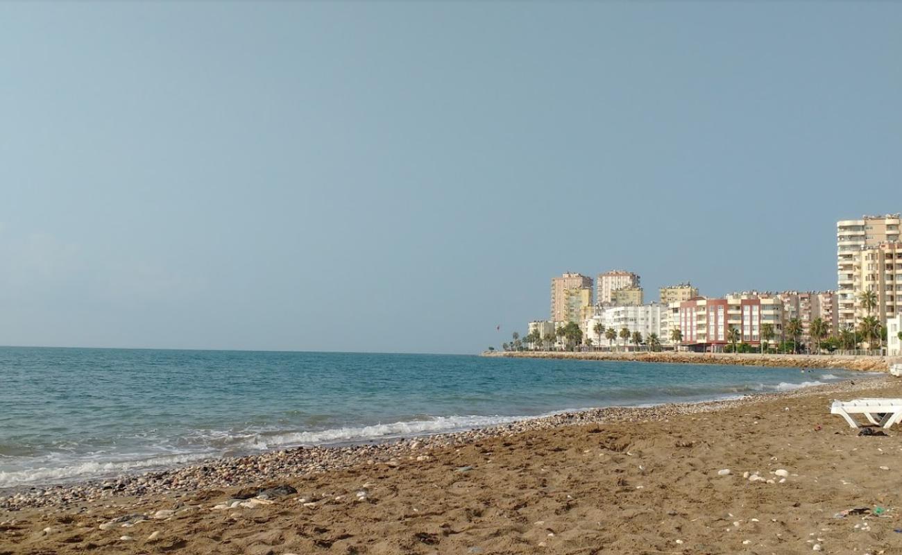 Photo de Mersin beach avec sable beige de surface