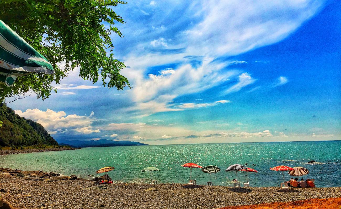 Photo de Family Beach Piti avec caillou gris de surface