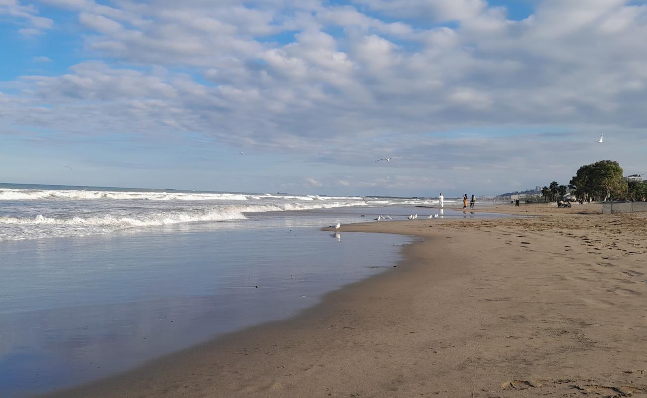 Photo de Atakum Beach avec sable beige de surface