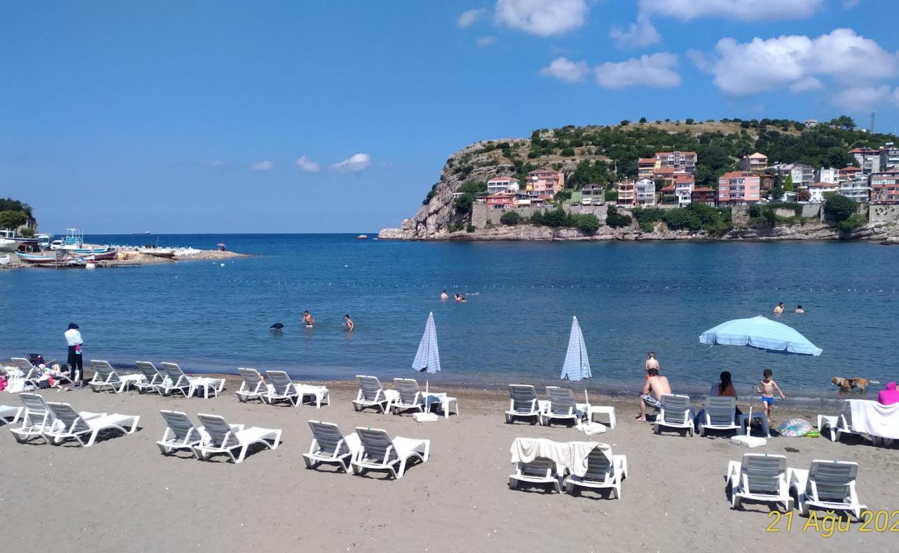 Photo de Amasra Beach avec sable beige de surface
