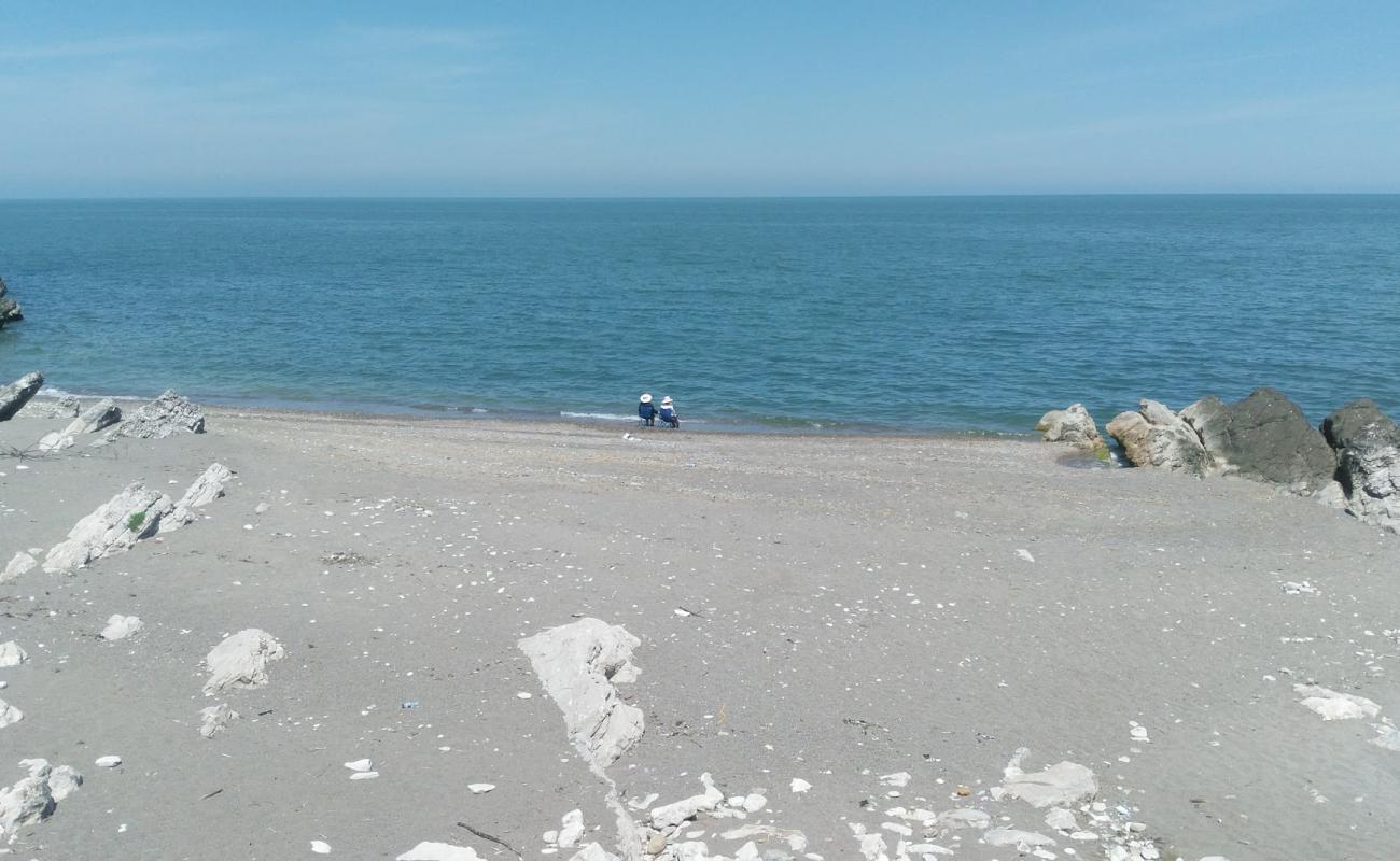 Photo de Kadinlar Plaji avec sable gris de surface
