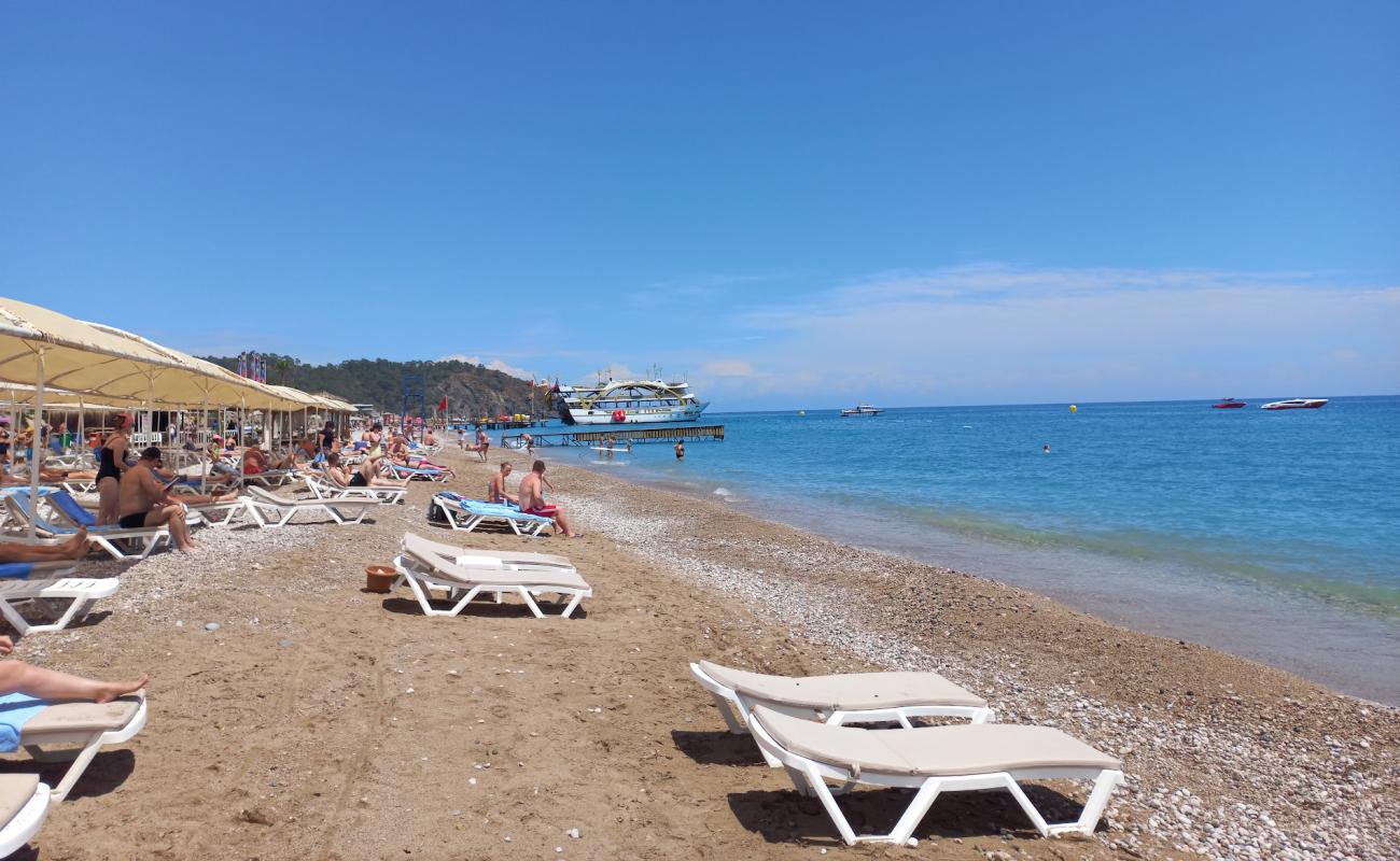 Photo de Tekirova Beach avec sable beige & galets de surface