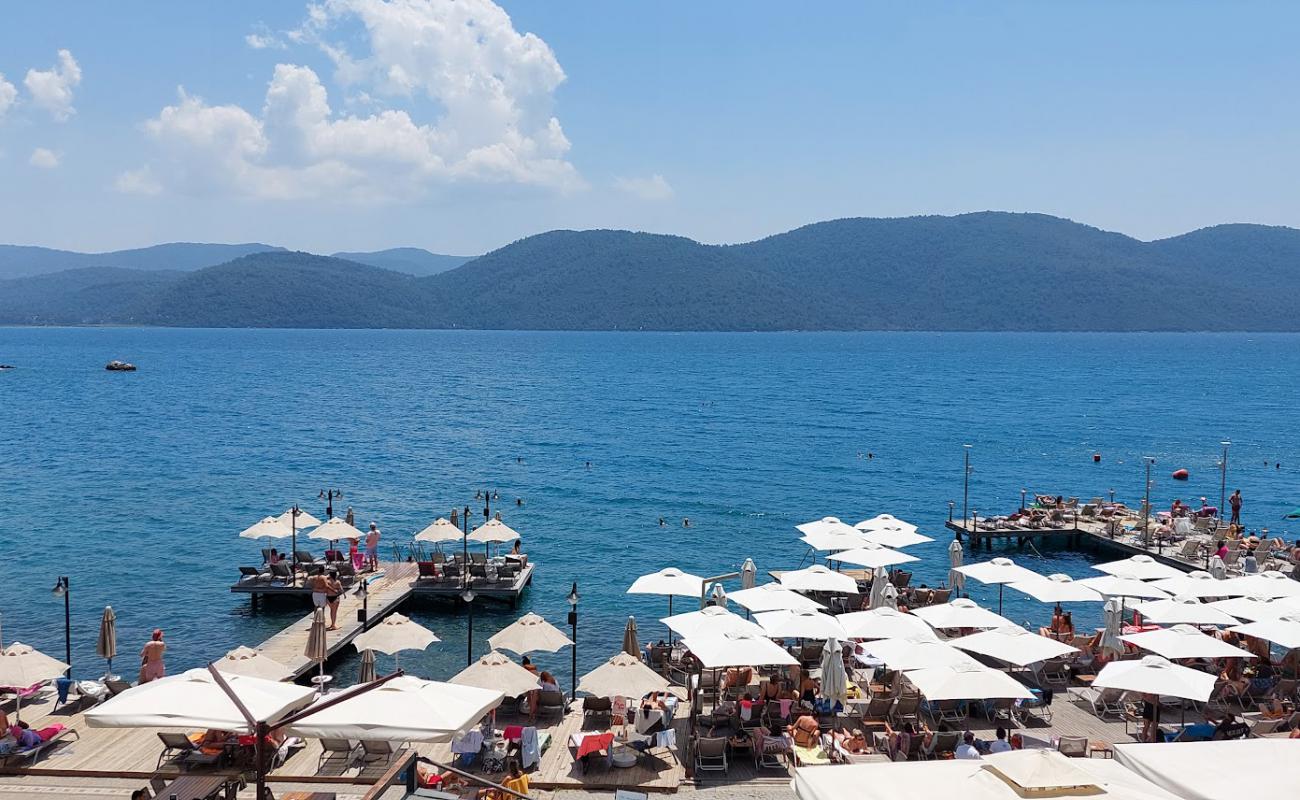 Photo de Filika Butik Hotel Beach avec surface béton pavée de surface