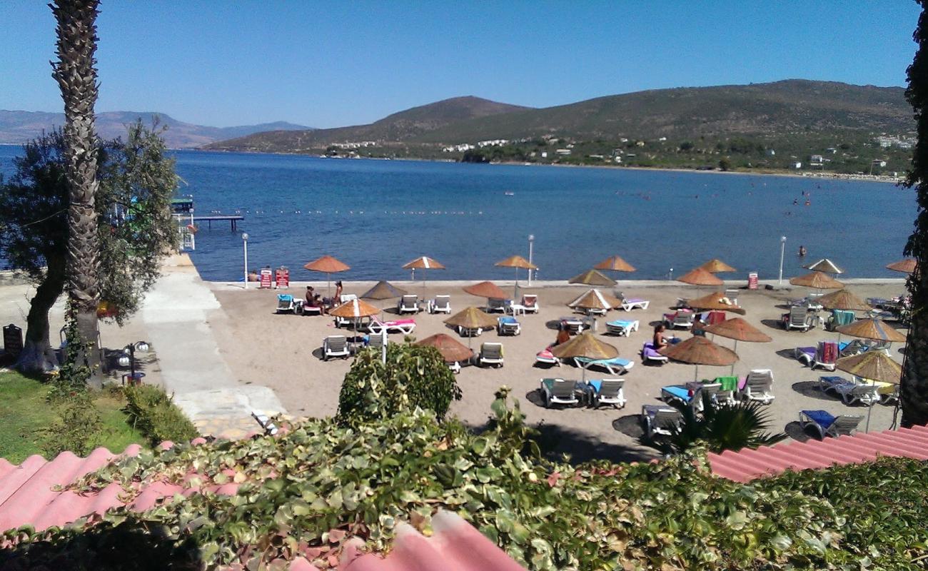 Photo de Huzur Camping Beach avec surface béton pavée de surface