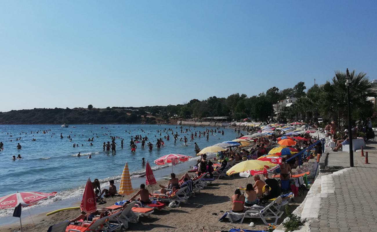 Photo de Huzur Plaji avec sable beige de surface