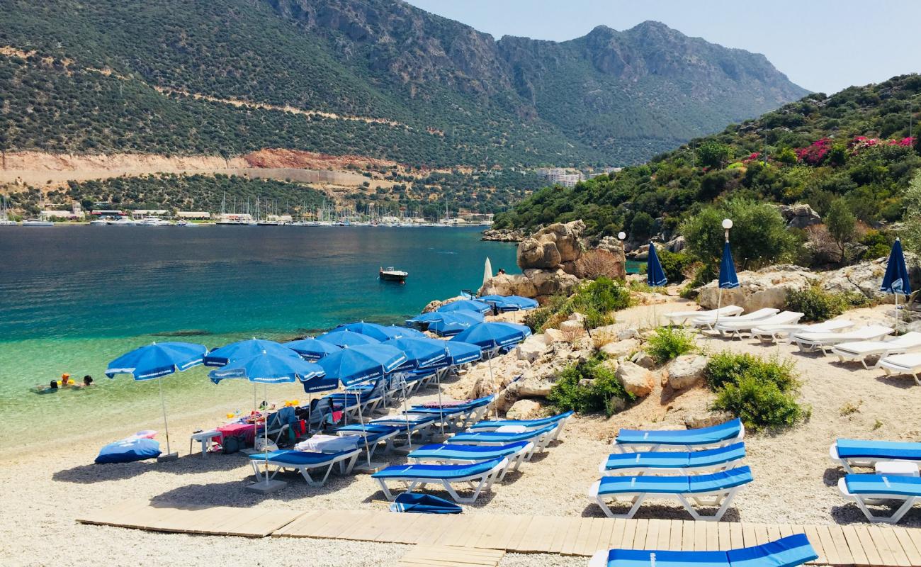 Photo de Incebogaz Cinar Beach avec petits galets gris de surface