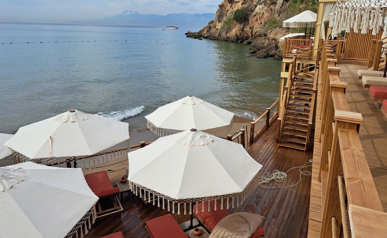 Photo de Lara Hotel Beach avec sable beige de surface