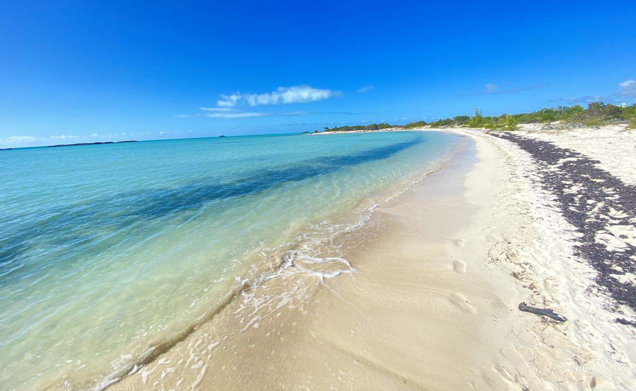 Photo de Hidden beach avec sable beige fin de surface