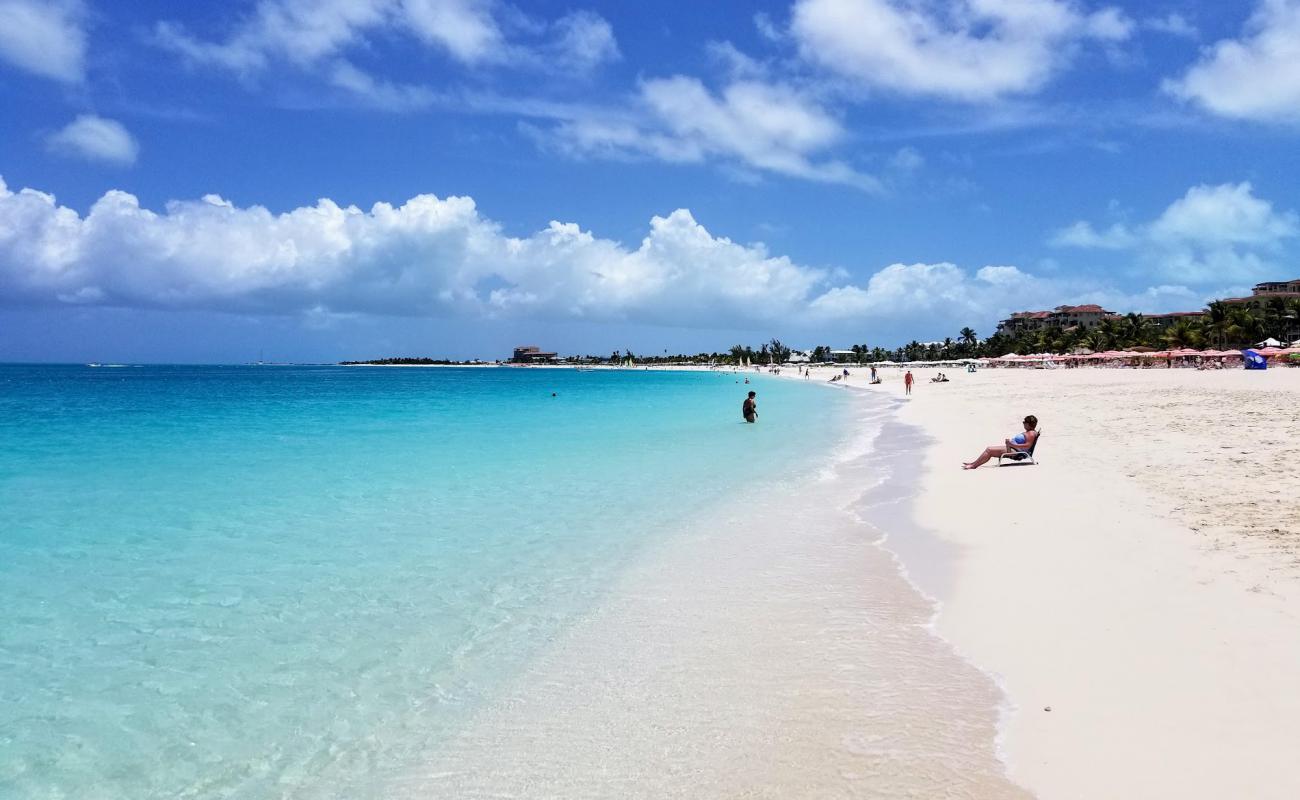 Photo de Plage de Grace Bay avec sable fin blanc de surface
