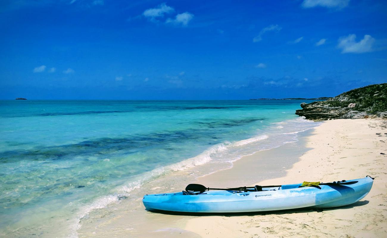 Photo de Princes' Island beach avec sable fin et lumineux de surface