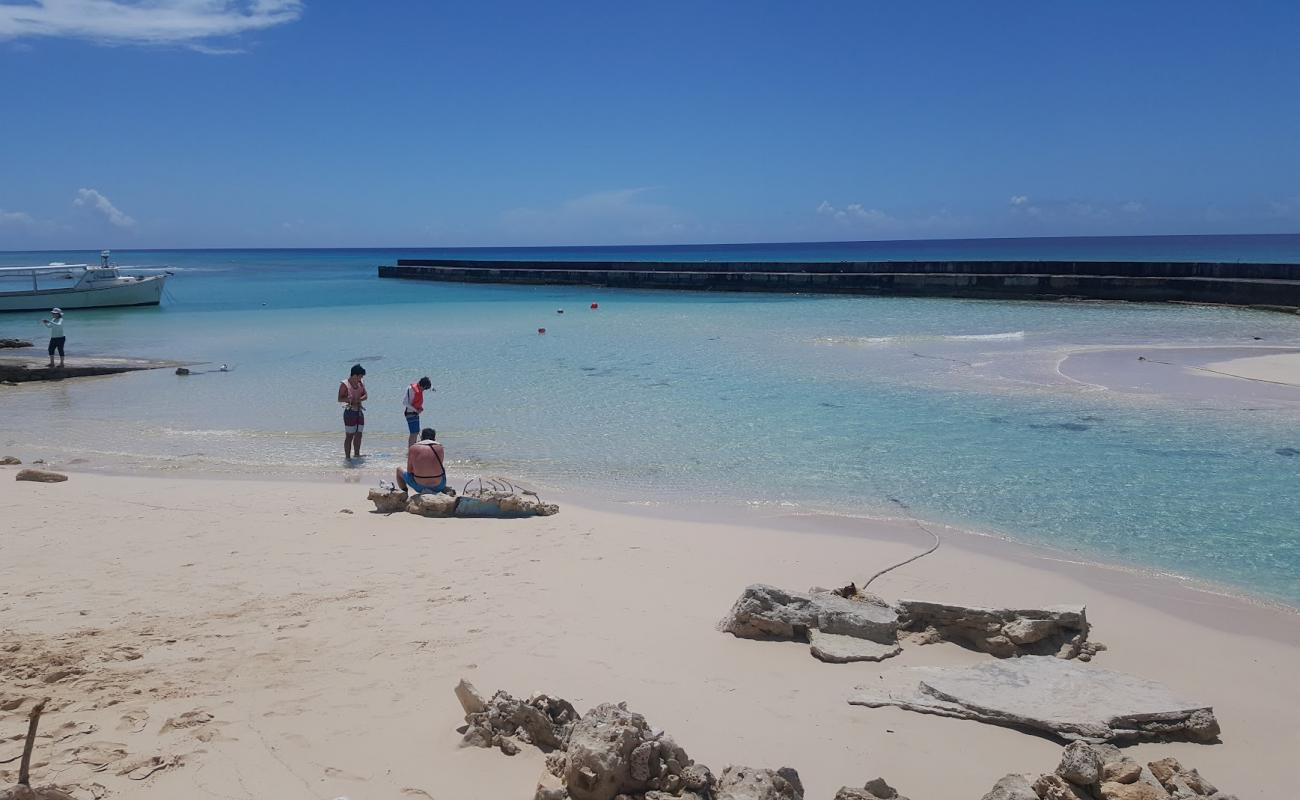 Photo de Balfour Town beach avec sable beige de surface