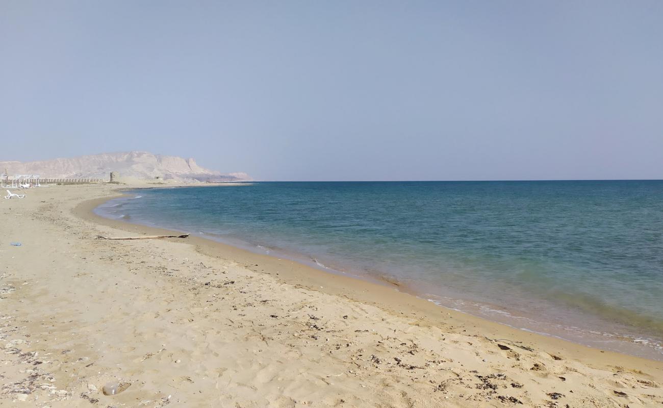 Photo de Rezora beach avec galets beige de surface