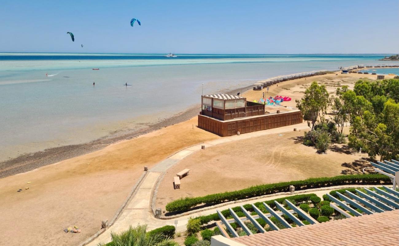 Photo de Movenpick El Gouna avec sable lumineux de surface