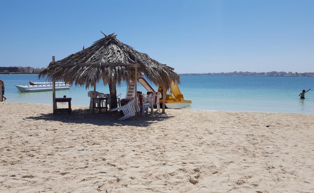 Photo de Gana Beach avec sable lumineux de surface