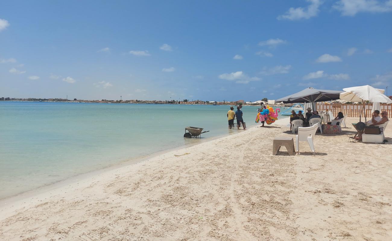 Photo de Eagles Resort in Cleopatra Beach avec sable lumineux de surface