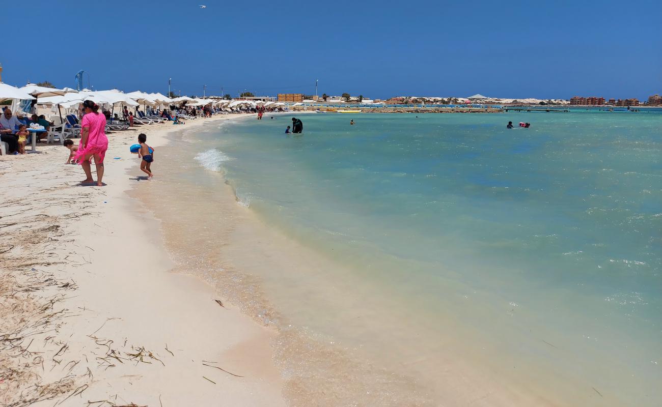 Photo de Lagoon Beach avec sable fin et lumineux de surface