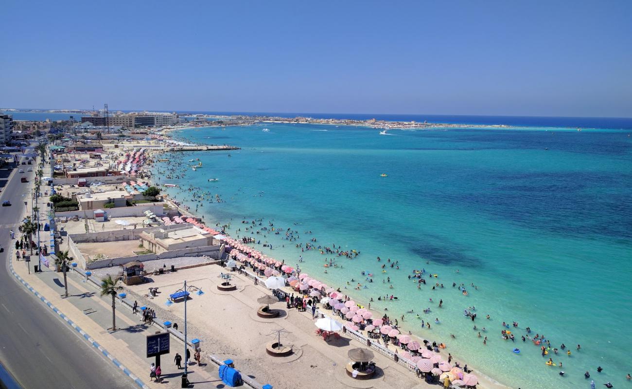 Photo de Ledo Beach avec sable lumineux de surface